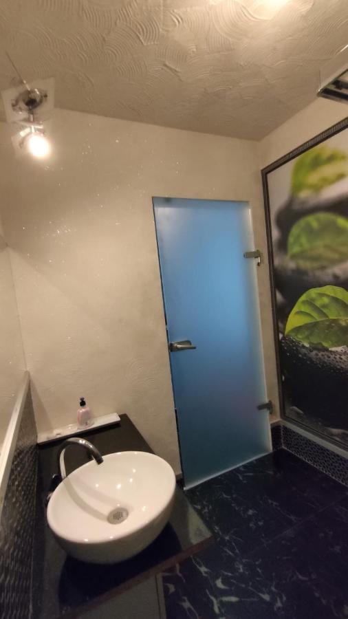 Militari Residence Hotel Chiajna 외부 사진